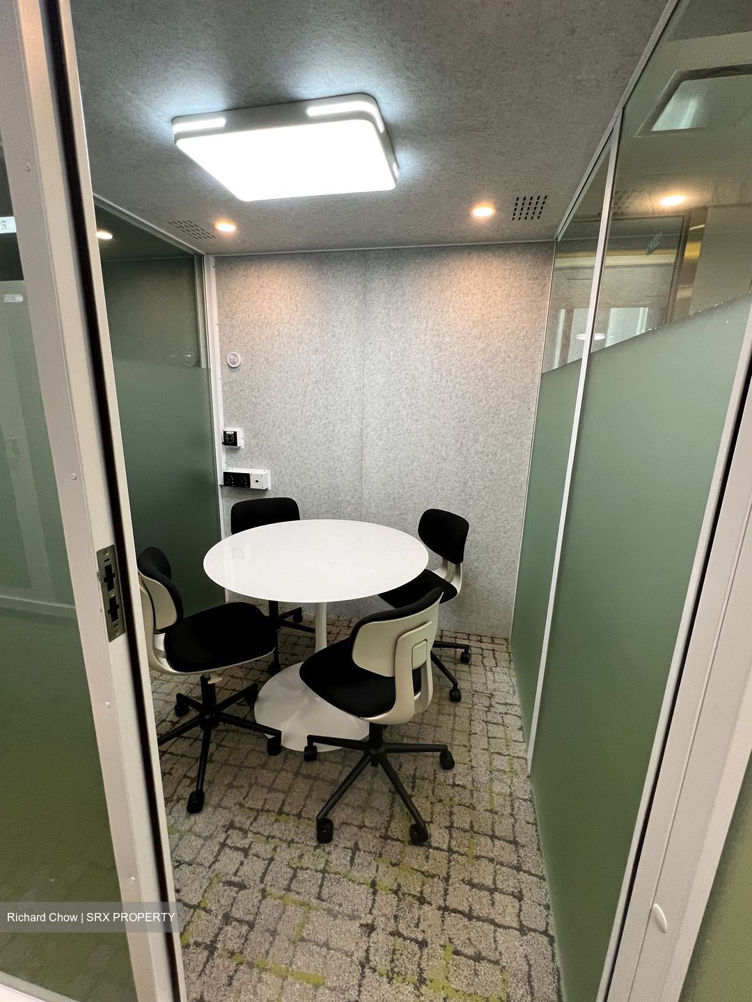Hub Synergy Point (D2), Office #440812211